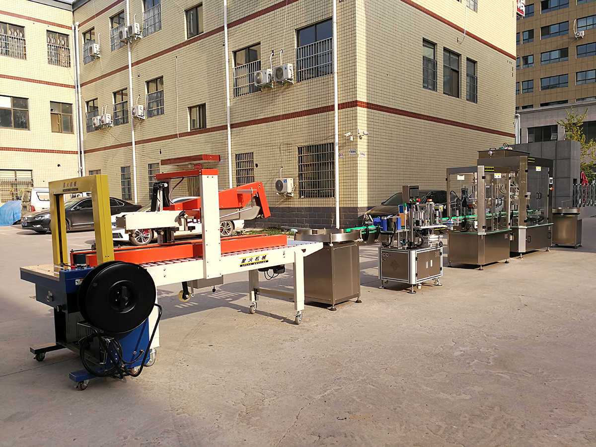 上海12頭液體灌裝生產(chǎn)線